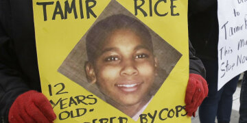 В США оправдали полицейских, застреливших 12-летнего мальчика