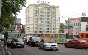 Ограничение движения транспорта в Ровенской области