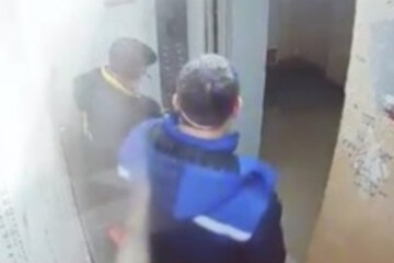В Днепре забили тревогу из-за подозрительных гостей в домах, видео: "ходят по этажам и..."