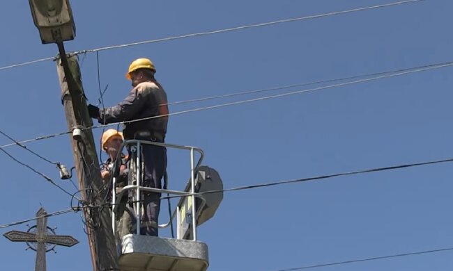 Графики отключения света в Сумской области на 25 апреля