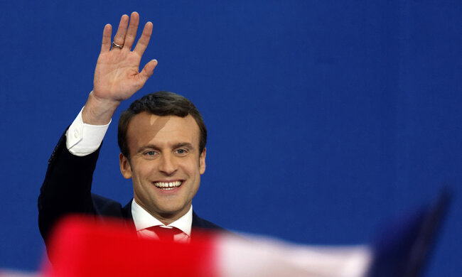 Presidential Candidate Emmanuel Macron Hosts A Meeting At Parc Des Expositions In Paris