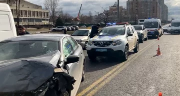 Відмовили гальма: з'явилося відео страшної аварії в Києві