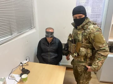 Шуфрич спійманий у Києві, арсенал при затриманні нардепа вражає: "Зі спиляним номером..."