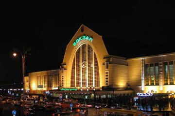 центральний вокзал, київ