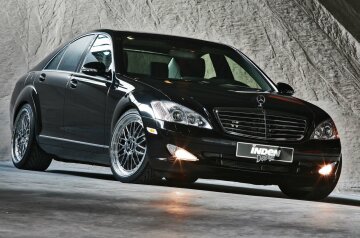 mercedes-benz-s500-4matic-amg-01