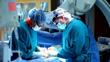 П’яний український хірург взявся проводити операцію: «ось як його покарали»