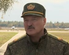 Лукашенко готовит плацдарм для ввода войск РФ, доброволец раскрыл планы: "делает все для..."