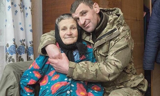 Пережил ад на Донбассе и отдал почку сыну: оборвалась жизнь украинского "киборга"