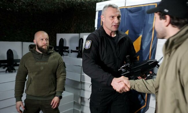 До бійців Третього армійського корпусу поїхали 5 000 FPV-дронів різних типів, - Кличко