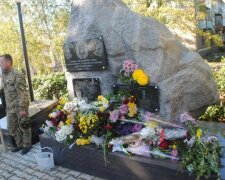 Вандали спаплюжили пам’ятник героям АТО (фото)