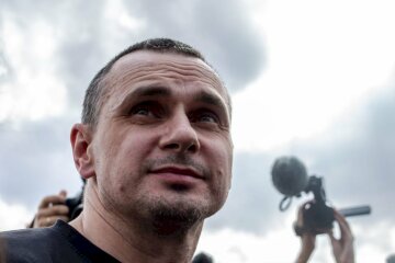 Українців зворушили фото Сенцова на свободі: інша людина, таким його не бачили