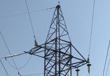 Графики отключения света в Полтавской области на 2 мая
