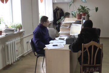 Грошова допомога для пенсіонерів у Дніпропетровській області