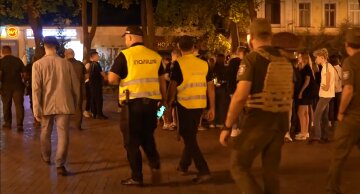нарушители комендантского часа в Одессе, полиция