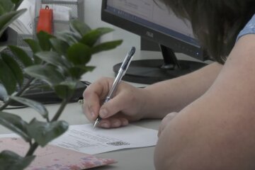 Грошова допомога в Дніпрі