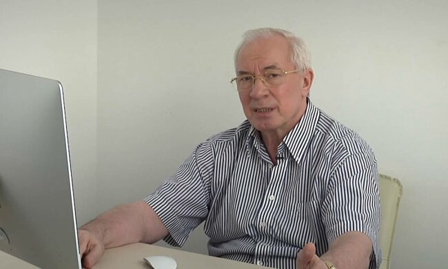 Азаров