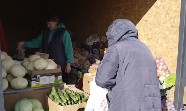 Дефіцит продуктів у Києві