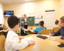 В украинских школах предложили запретить российский язык: "Учителя должны..."