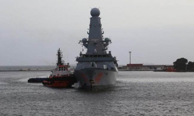 В Одесу увійшов ракетоносний британський корабель, фото: що відбувається