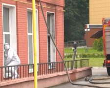 Больница загорелась из-за аппарата ИВЛ, есть жертвы: кадры несчастья в России