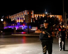 Турецькі силовики заарештували 754 військових