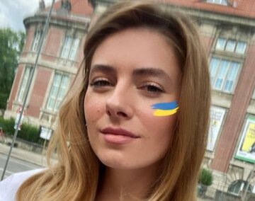Звезда "Папика" Петрожицкая показала, как борется за Украину, пребывая в Германии: "Люблю наши..."