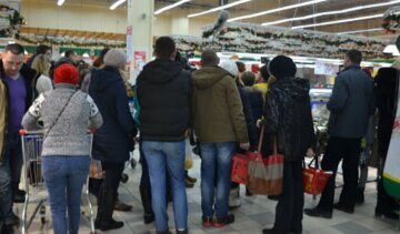 Бесплатные продукты для украинцев: кто и как может оформить заявку на помощь