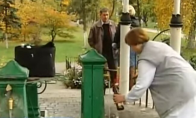 "Небезпечно для здоров'я": киян просять не пити воду з цих бюветів (адреси)