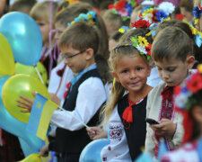 Гройсман: українську освіту очікує радикальна реформа
