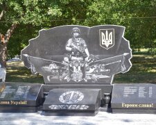 Пособник бойовиків за гроші знищував пам’ятники на Донбасі (відео)