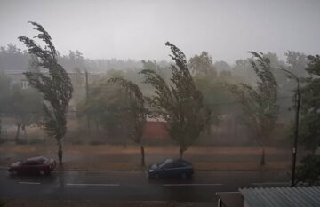 Атмосферный фронт накроет Одесчину: когда ждать дожди с градом и шквалами