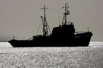 судно, море