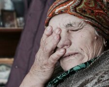 бабушка-пенсионерка-слезы