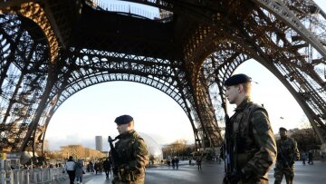 Это бессмысленно: Франция отказалась ужесточать антитеррористические законы