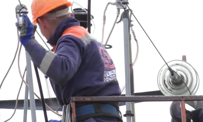 Графіки відключення світла у Київській області на 13 лютого