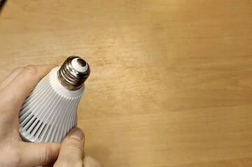 Графік відключення світла в Полтавській області на 28 листопада