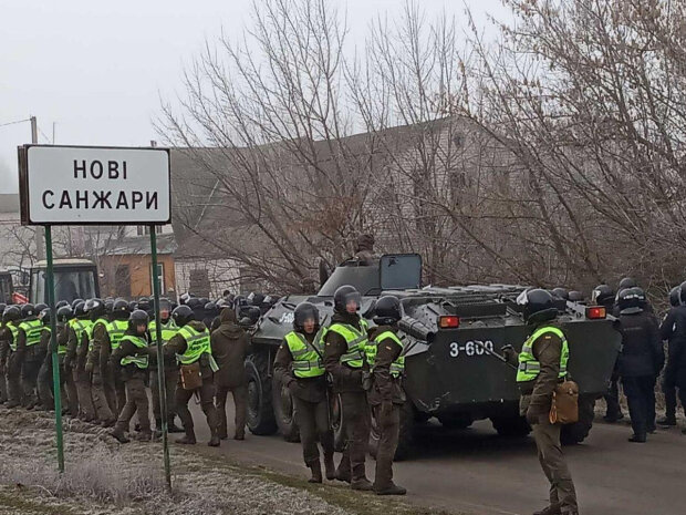 эвакуация, бунт