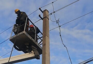 Графіки відключення світла у Київській області на 24 березня