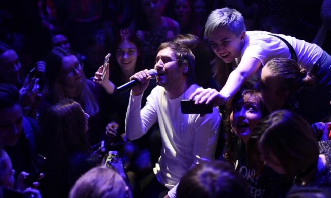 рожден ануси