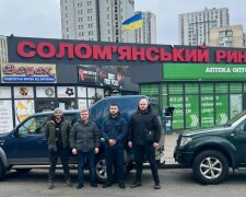 Андрей Андреев и киевские волонтеры приобрели для ВСУ еще три автомобиля