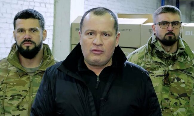 Палатний: «Українська команда» передала бійцям 81 аеромобільної бригади ДШВ потужні зарядні станції