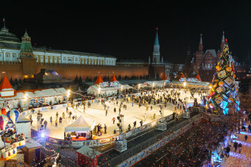 красная площадь, каток, москва