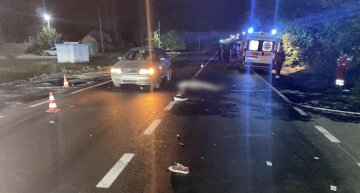 Под Харьковом "скорая" снесла человека на дороге: подробности трагедии