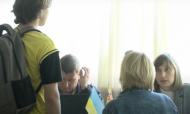Денежная помощь для пенсионеров в Одессе