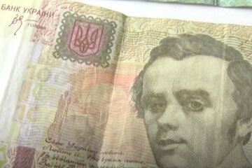 Денежная помощь для пенсионеров в Николаеве