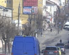 Обмеження руху транспорту в Чернівцях