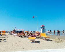 У розпал курортного сезону на пляжах під Одесою почалися рейди: в чому причина