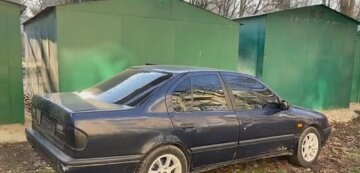 В Одесі дитина викрав авто, відео: "знайшли сплячим"