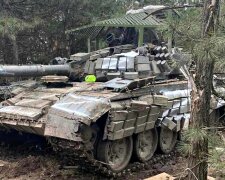 "Кинули в паніці": бійці ЗСУ захопили ще трохи російської техніки та боєприпасів