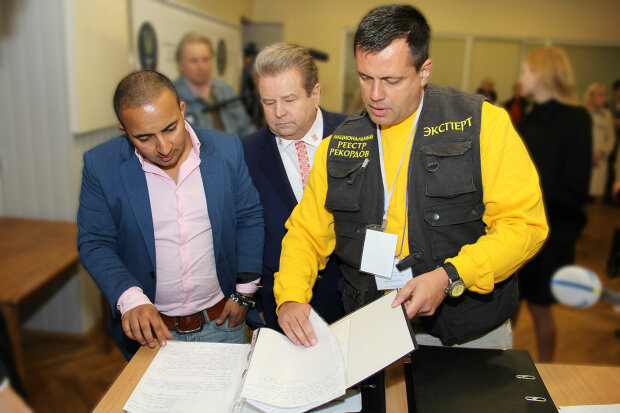 GR1wAizbNBWjBO0mYxLdvwsUQtpjsSTF6rOKgGXc